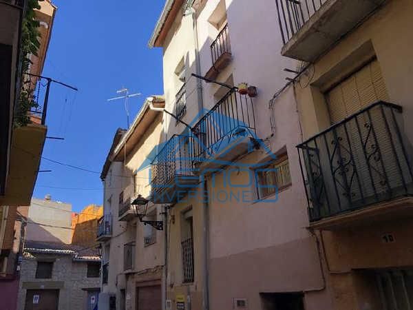 Casa / chalet en AVENIDA MIGUEL CERVANTES, Cenicero, Rioja (La) de 110 m2