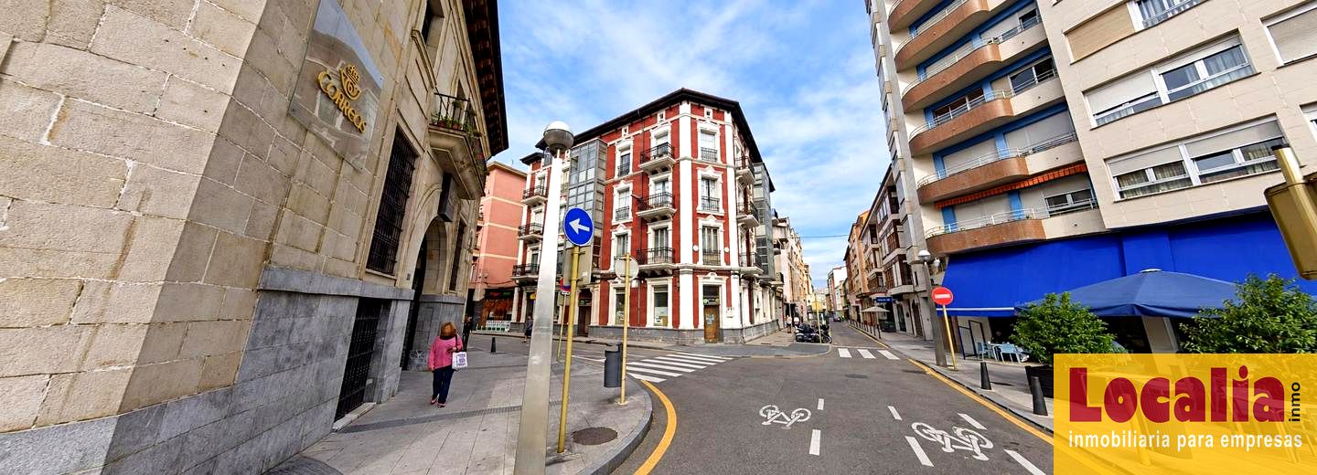 Local en Torrelavega, Cantabria de 80 m2