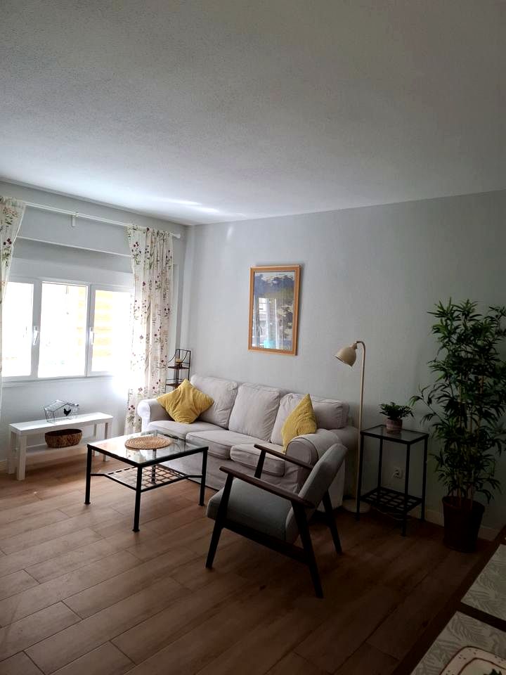 Piso en Calle de Talavera, Madrid, Madrid de 85 m2