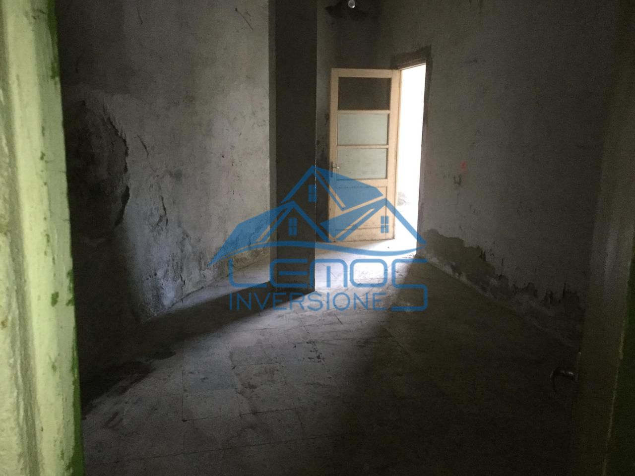 Local en Calle Manuel Echevarría, Cistierna, León de 120 m2