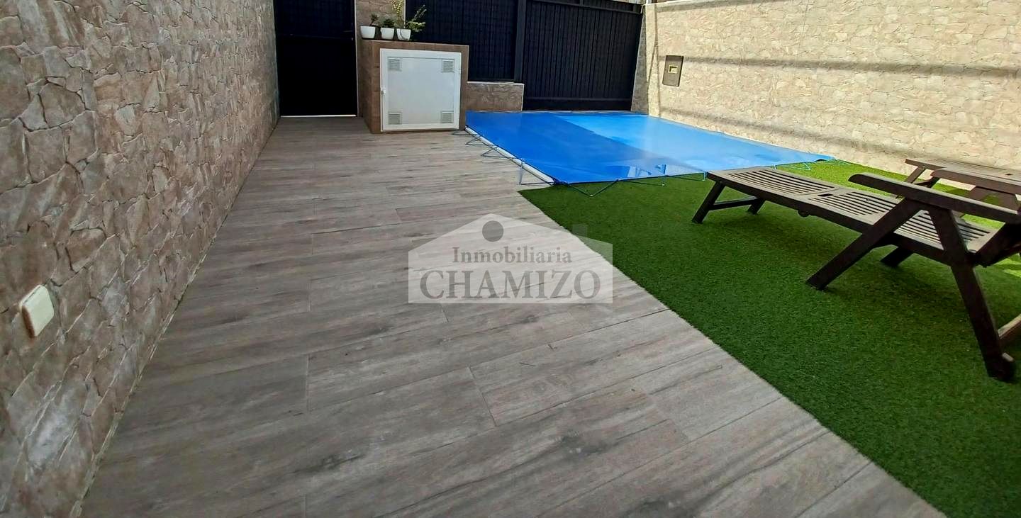 Casa / chalet en Don Benito, Badajoz de 135 m2