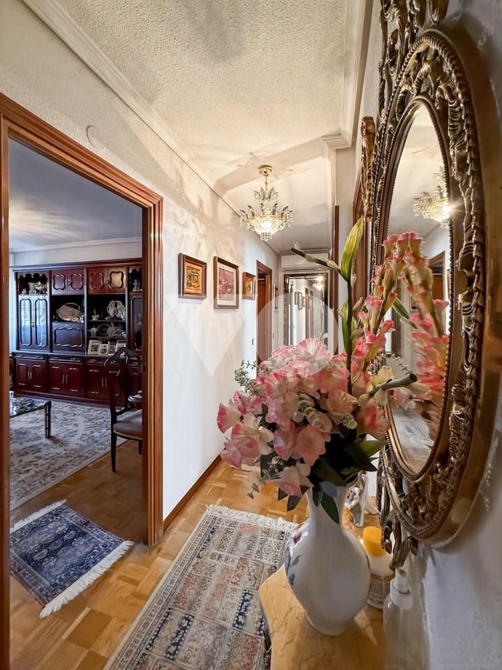 Piso bajo en venta, zona Puerta Bonita, Madrid