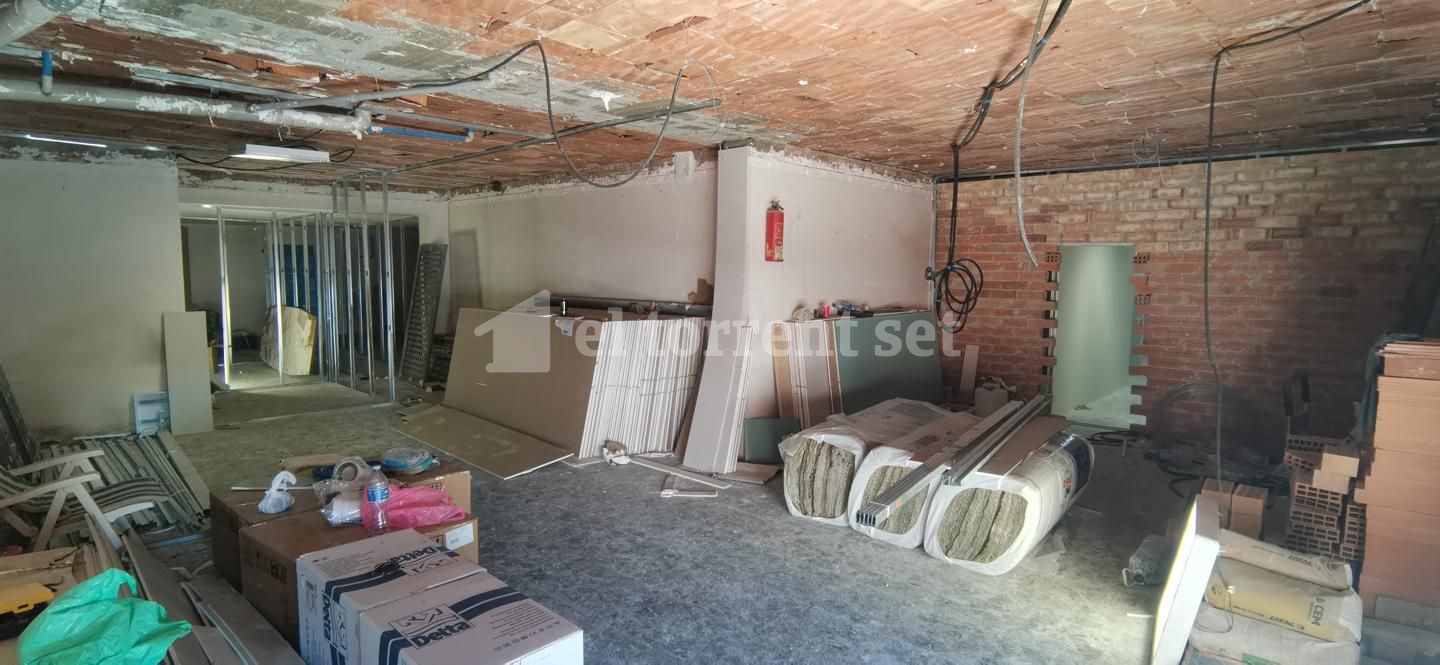 Local en Ronda de la Cerdanya, Mataró, Barcelona de 270 m2