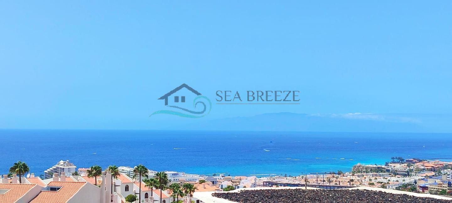 Casa rústica en Calle Madrid, Costa Adeje, Santa Cruz de Tenerife de 122 m2