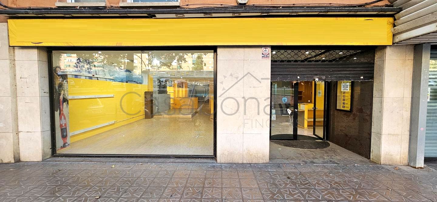 Local en Gran Via de les Corts Catalanes, Barcelona, Barcelona de 220 m2