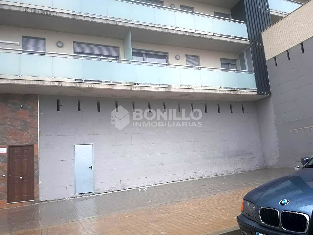 locales-comerciales en teruel · calle-pablo-monguio-44002 173500€