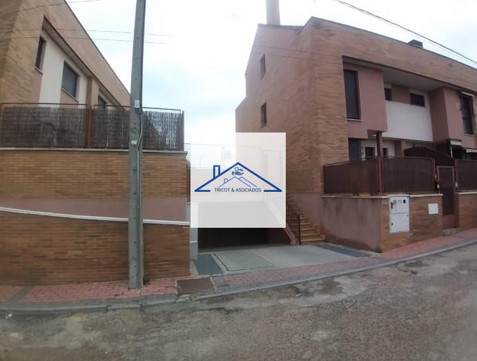 Plaza de parking en Calle Barranco del Cristo, Casarrubios del Monte, Toledo de 13 m2