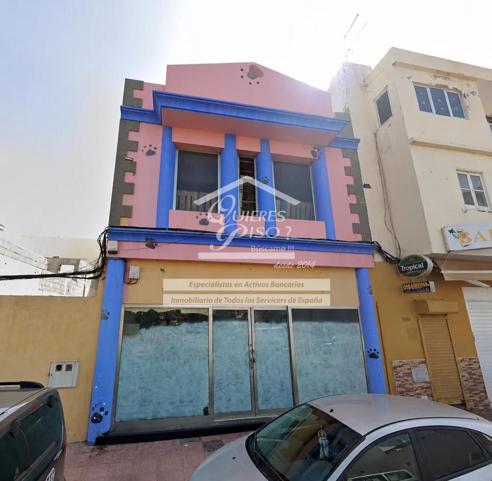 Edificio en Calle Primero de Mayo, Vecindario, Las Palmas de 462 m2