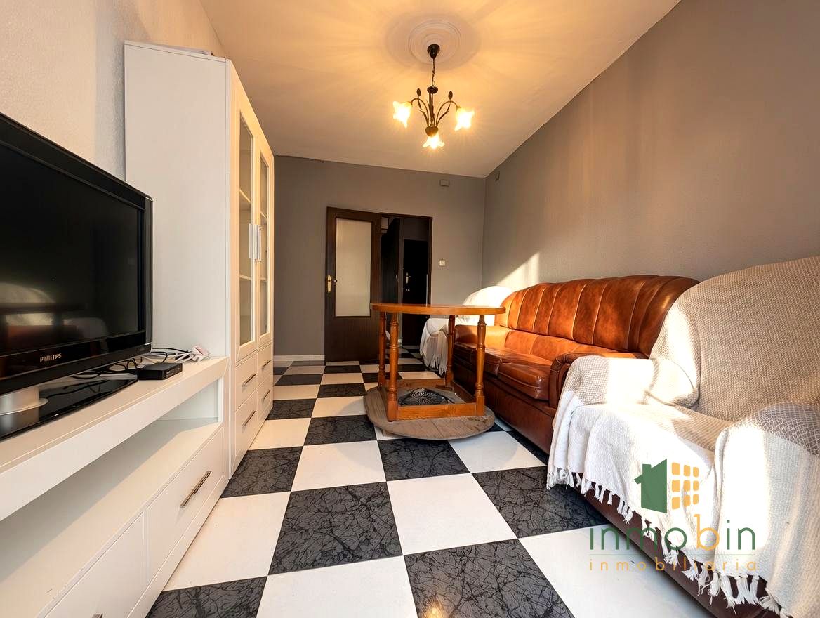 Piso en Calle Velasco, Don Benito, Badajoz de 95 m2