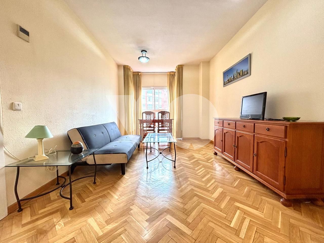 APARTAMENTO PARA PAREJA O PERSONA SOLA EN SIMANCAS