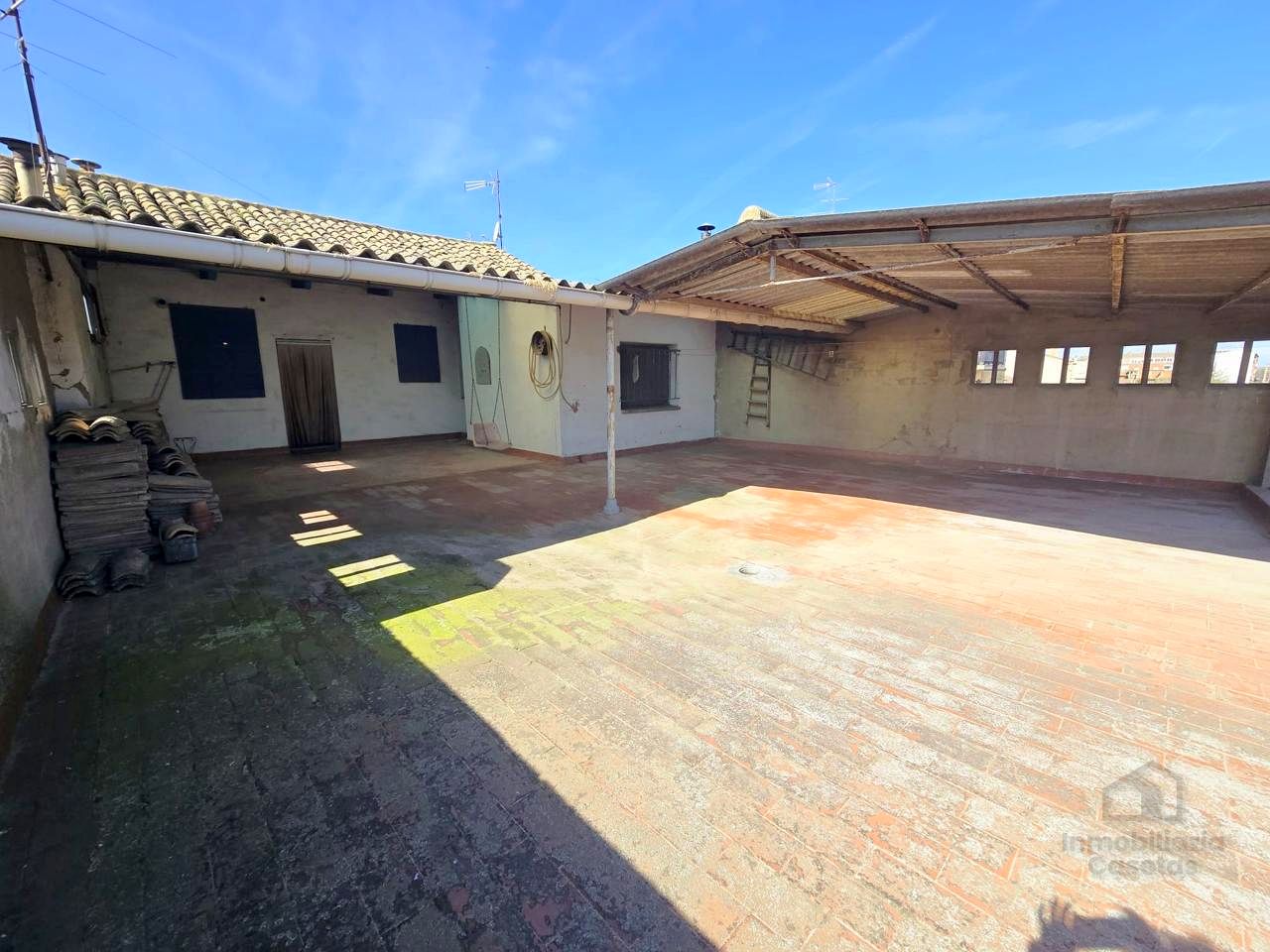 Casa / chalet en Zaragoza, Zaragoza de 440 m2