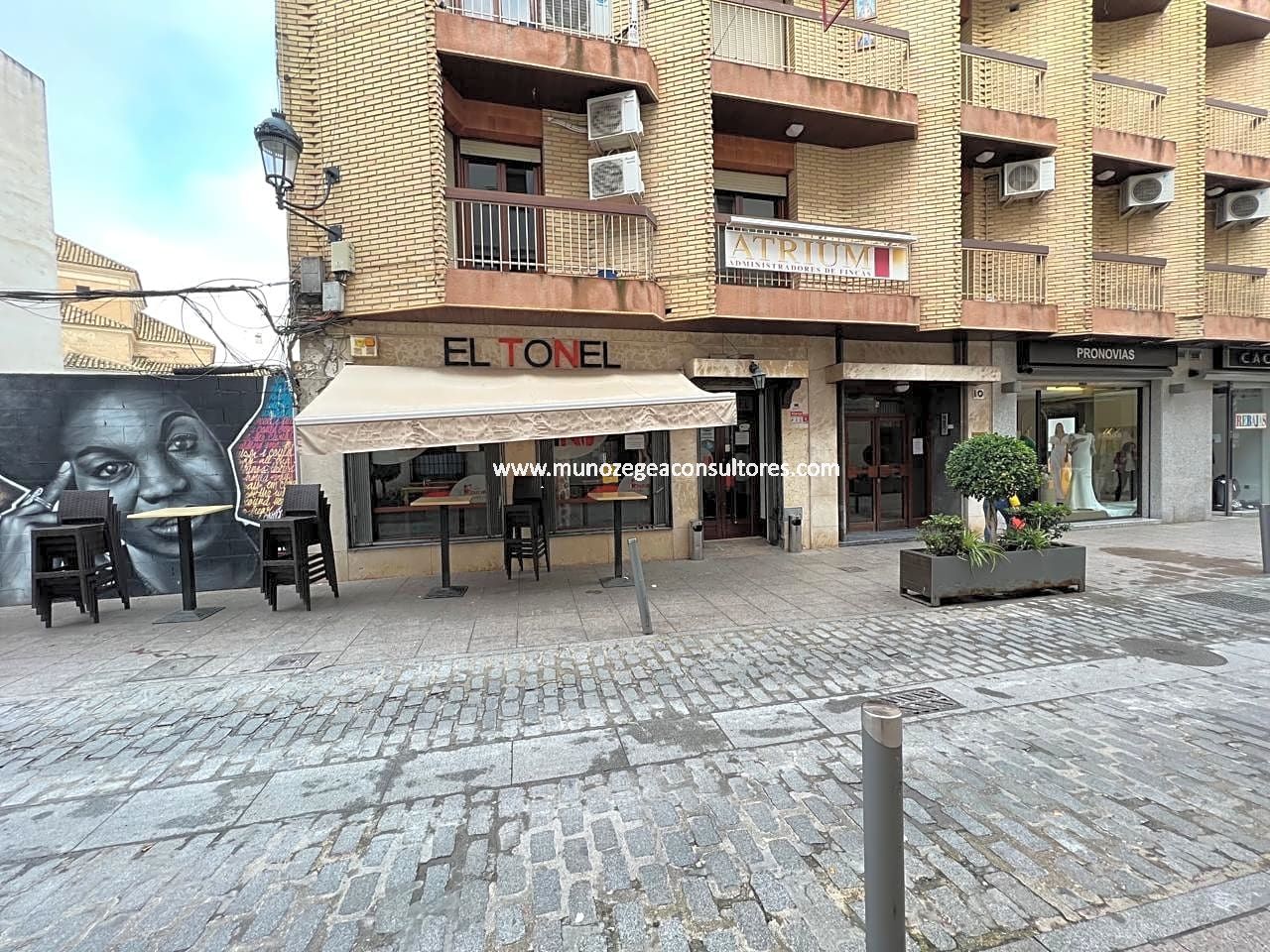 local-en-venta-en-lucena-de-242-m2