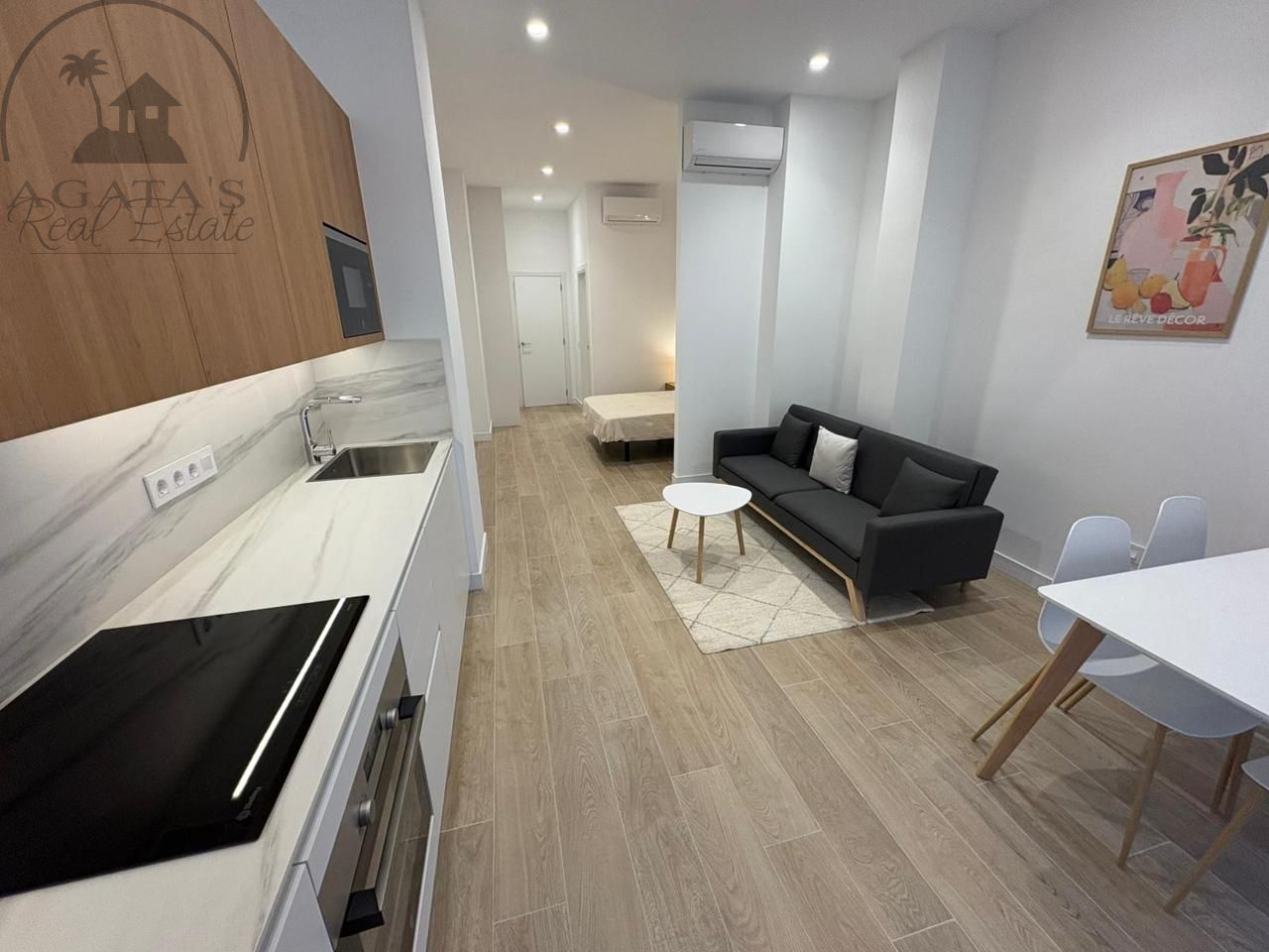 Apartment in Santa Maria de Gracia - view 1