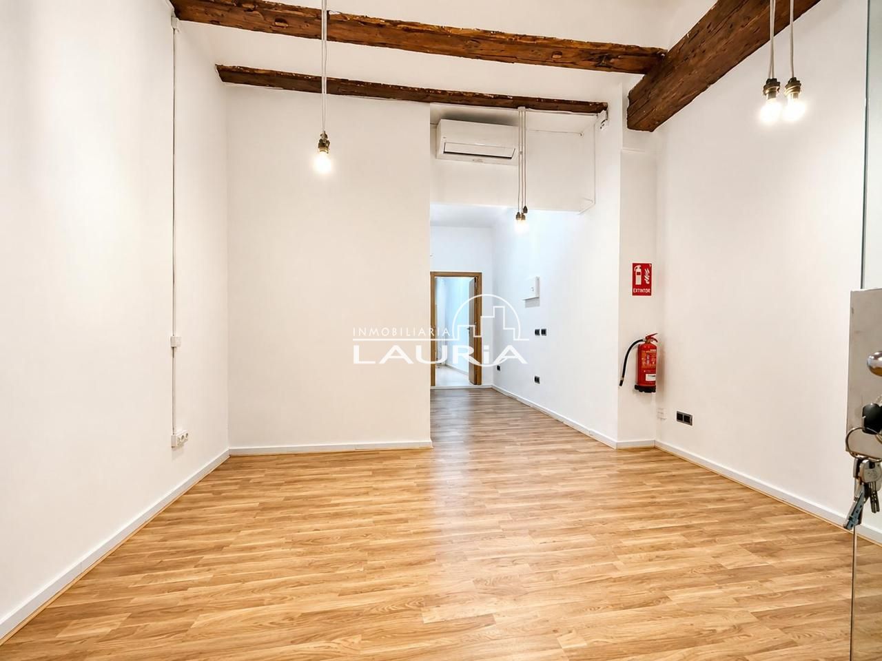 Local en Valencia, Valencia de 42 m2