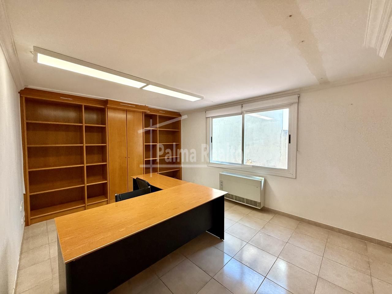 Oficina en Carrer dels Horts, Palma, Illes Balears de 177 m2