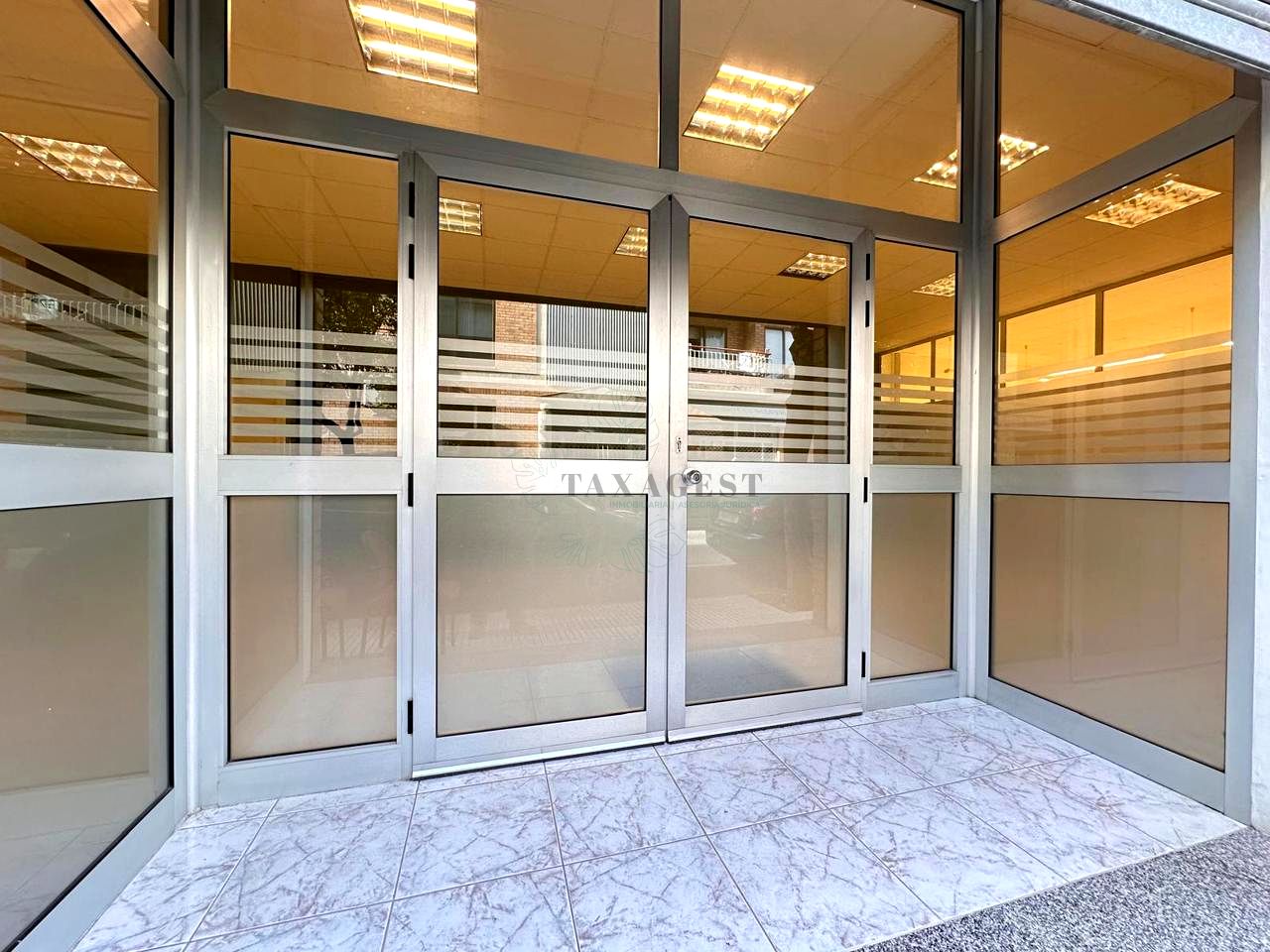 Local en Tortosa, Tarragona de 105 m2