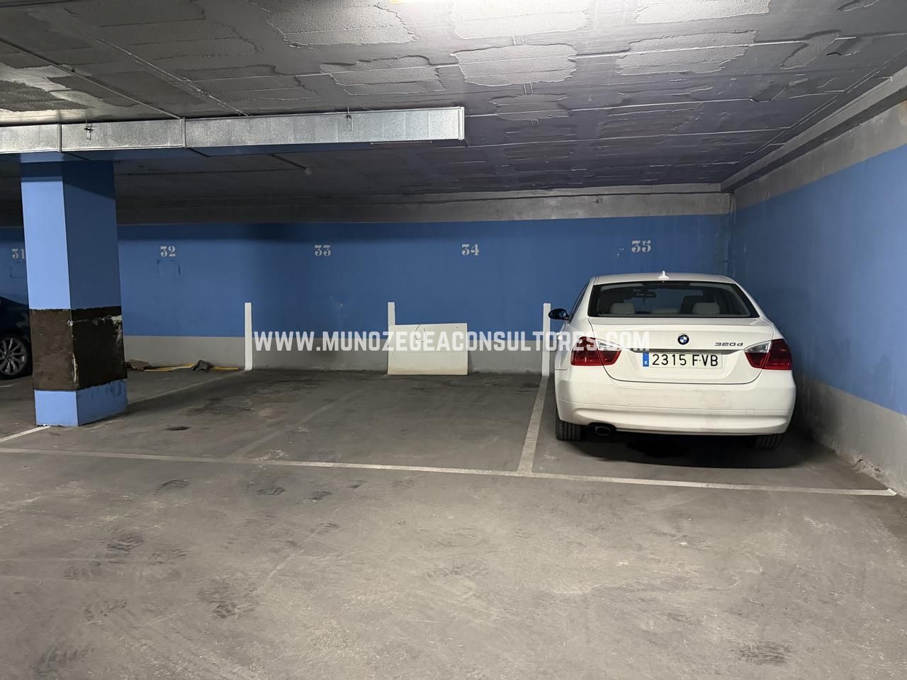 Plaza de parking en Calle Calzadilla del Valle, Lucena, Córdoba de 22 m2