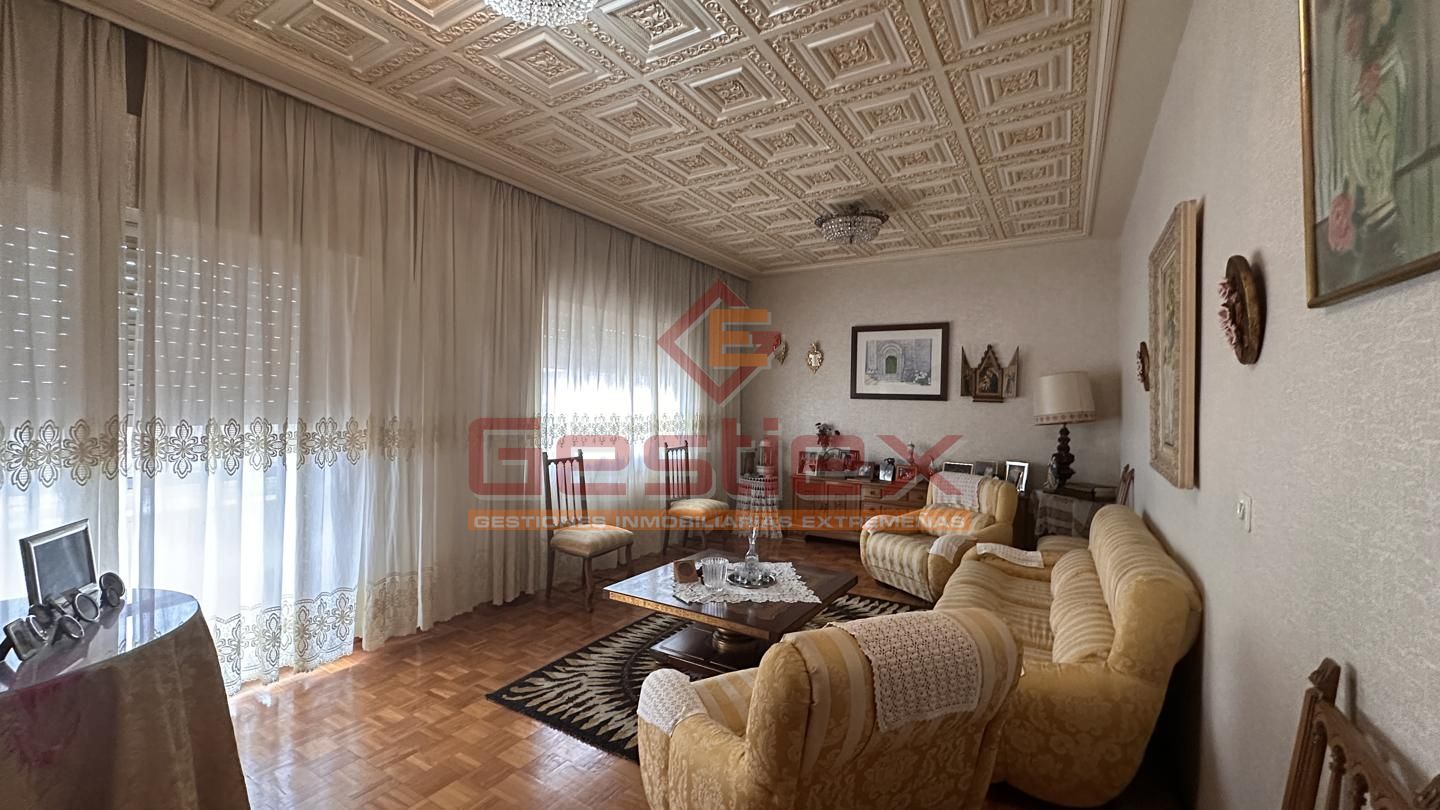 Piso en Almendralejo, Badajoz de 207 m2