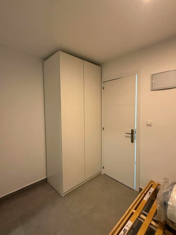 Flat in Calle Guabairo, Madrid, Madrid of 90 m2