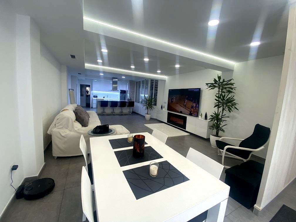 Piso en Carrer Antonio García Cayuelas, Elx, Alicante de 180 m2 Piso en Carrer Antonio García Cayuelas, Elx, Alicante de 180 m2