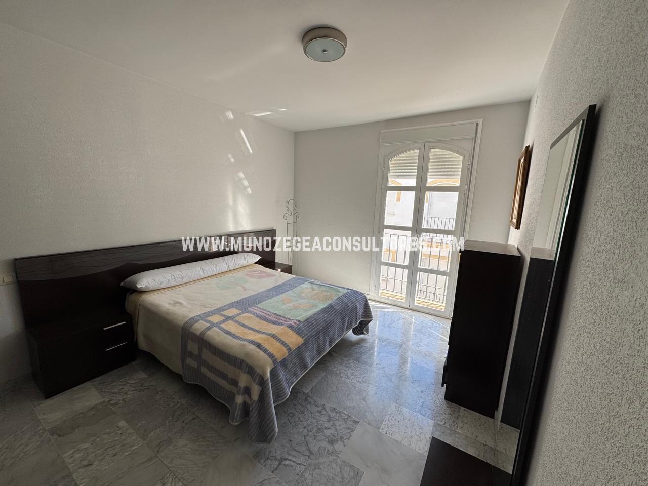 Piso en Calle Párroco Joaquín Jiménez Muriel, Lucena, Córdoba de 70 m2