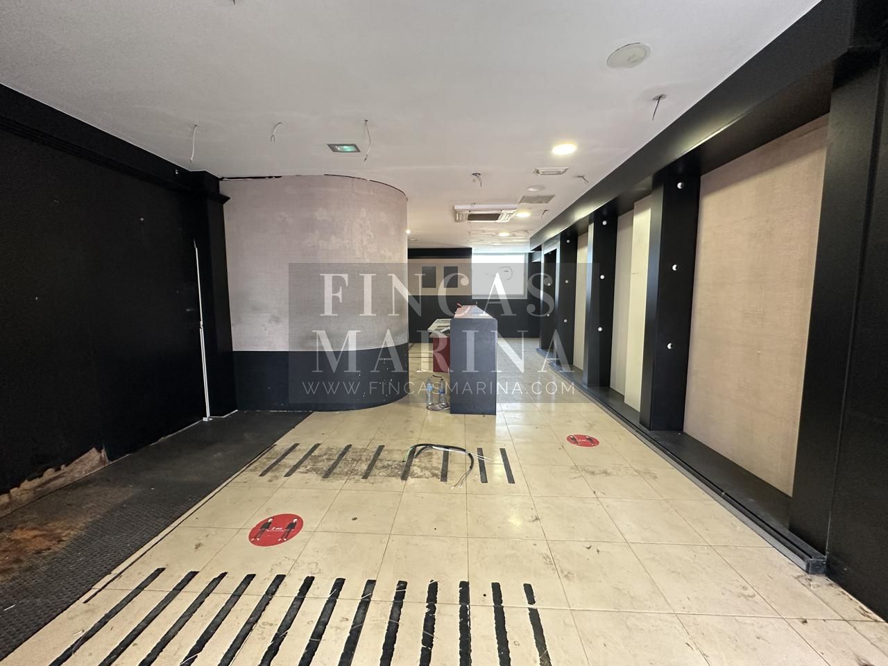 Local en Carrer de Sant Pere, Gavà, Barcelona de 100 m2