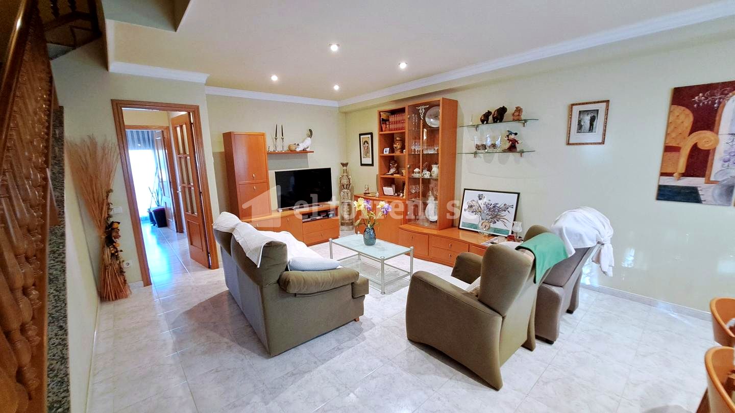 Casa / chalet en Les Franqueses del Vallés, Barcelona de 253 m2