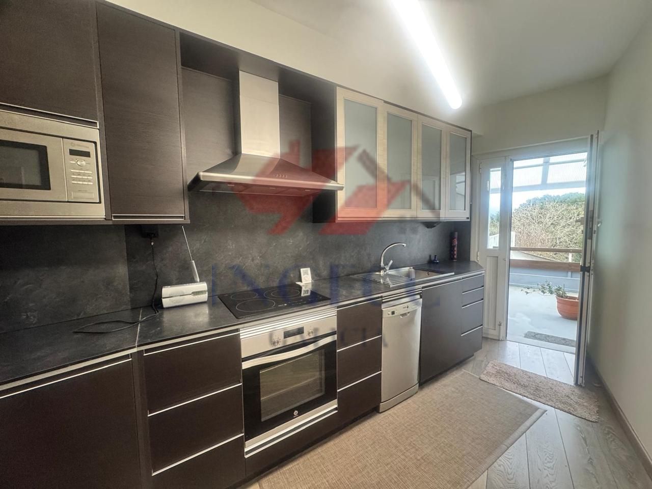 Casa / chalet en Rúa Pumar Méndez, Cambre, A Coruña de 429 m2