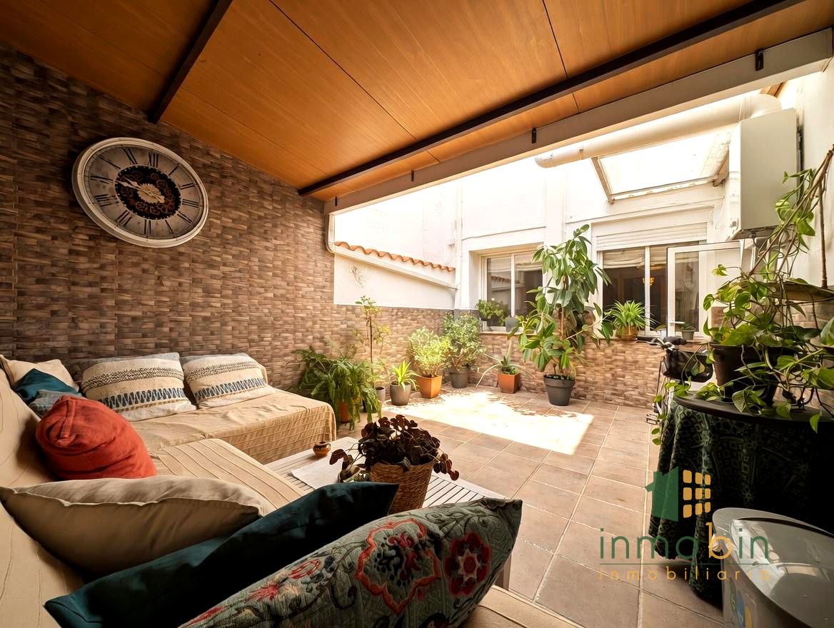 Casa / chalet en Calle Velasco, Don Benito, Badajoz de 200 m2