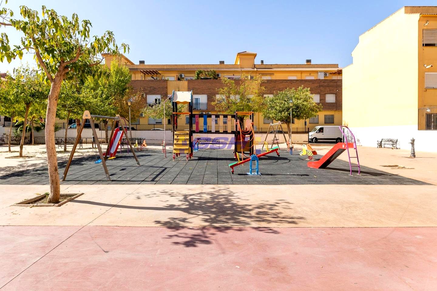 Piso en Cúllar Vega, Granada de 79 m2