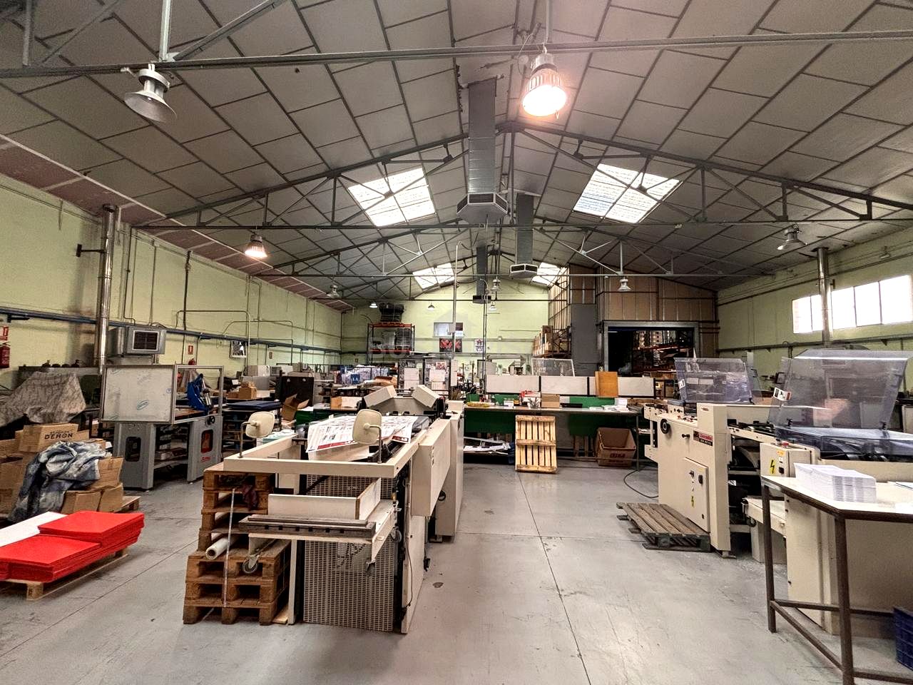 Nave industrial en Calle Urogallo, Madrid, Madrid de 800 m2