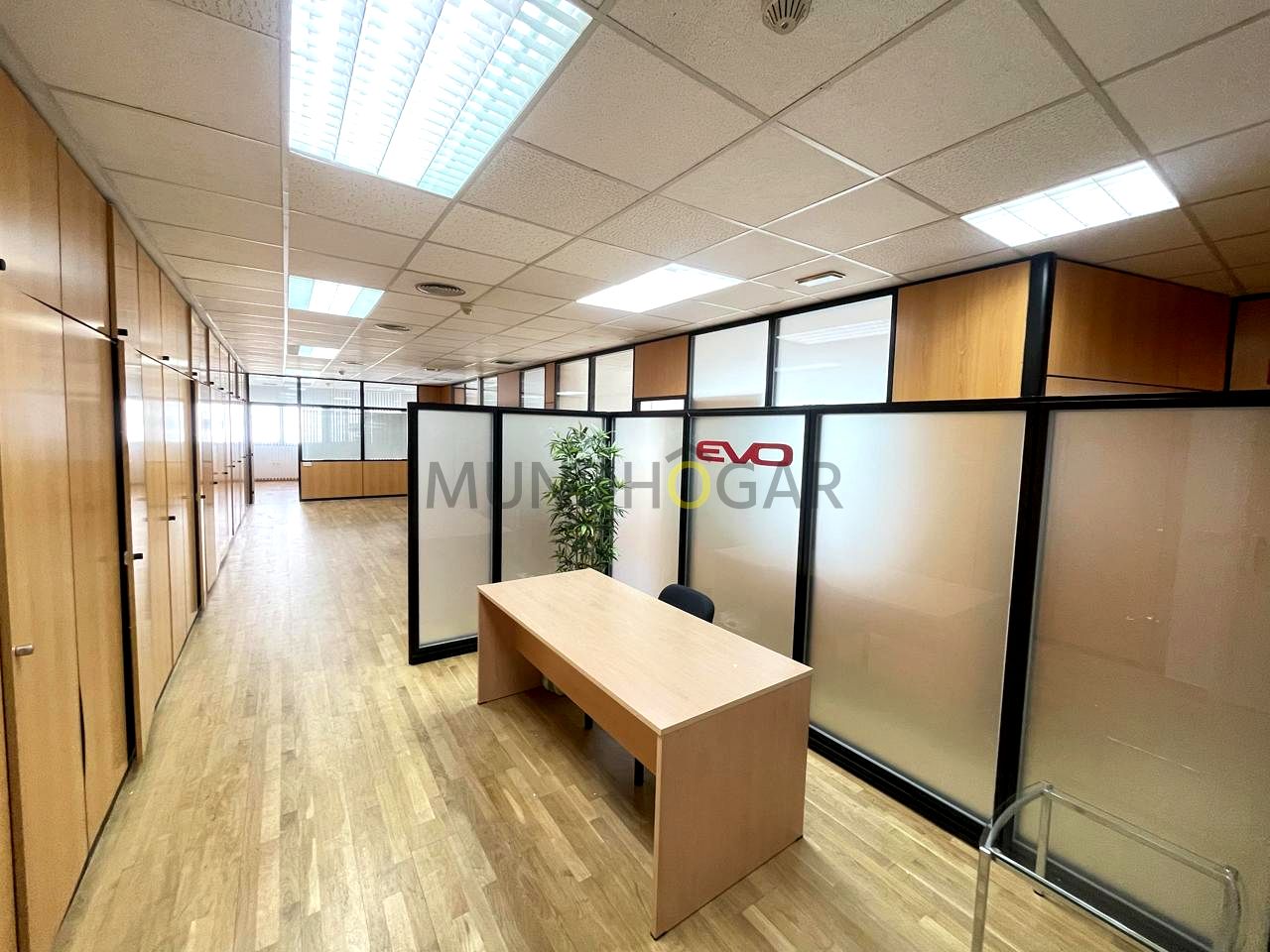 Oficina en Calle de Santa María Magdalena, Madrid, Madrid de 170 m2