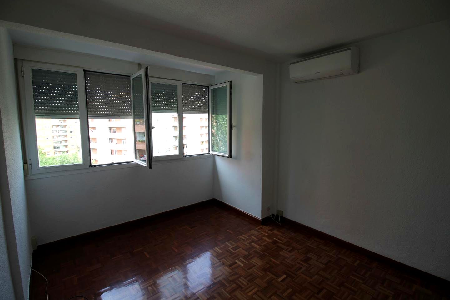 Piso en Calle de Santa Susana, Madrid, Madrid de 67 m2