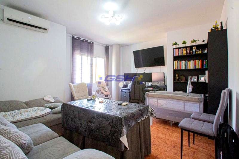 Piso en Las Gabias, Granada de 64 m2