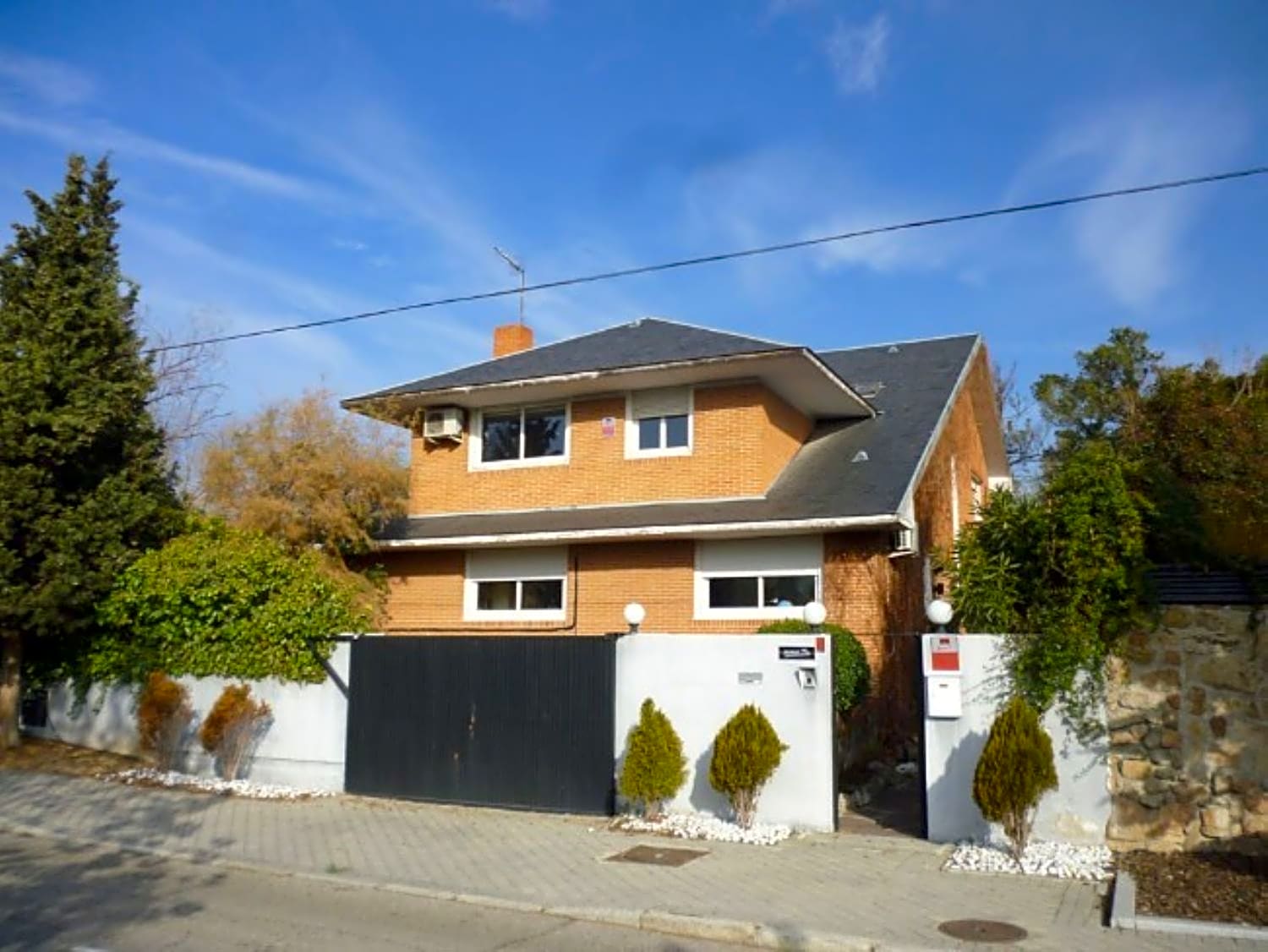 | Casa / Chalet en alquiler y en venta en Madrid de 430 m2