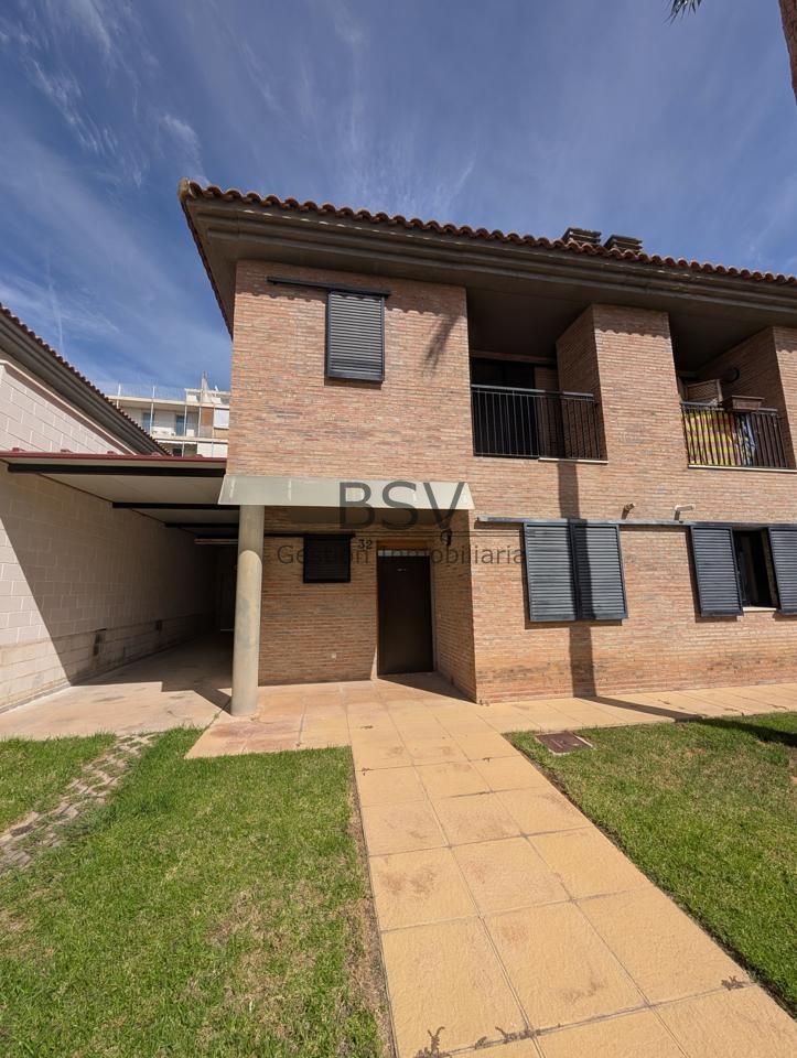 Casa / chalet en Carrer d'Ares del Maestrat 9, Paterna, Valencia de 125 m2