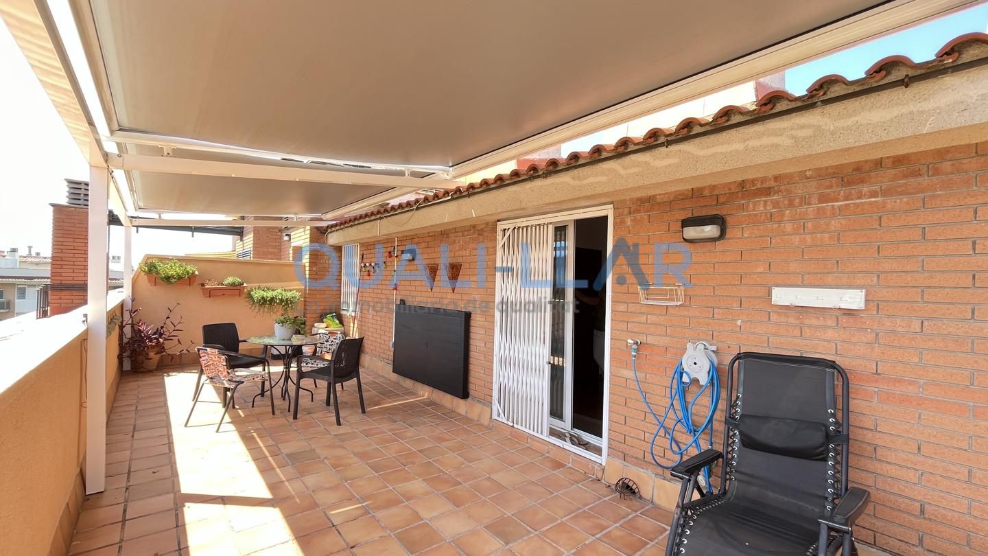 Piso en Carrer de Carles Buïgas, Sant Feliu de Llobregat, Barcelona de 120 m2