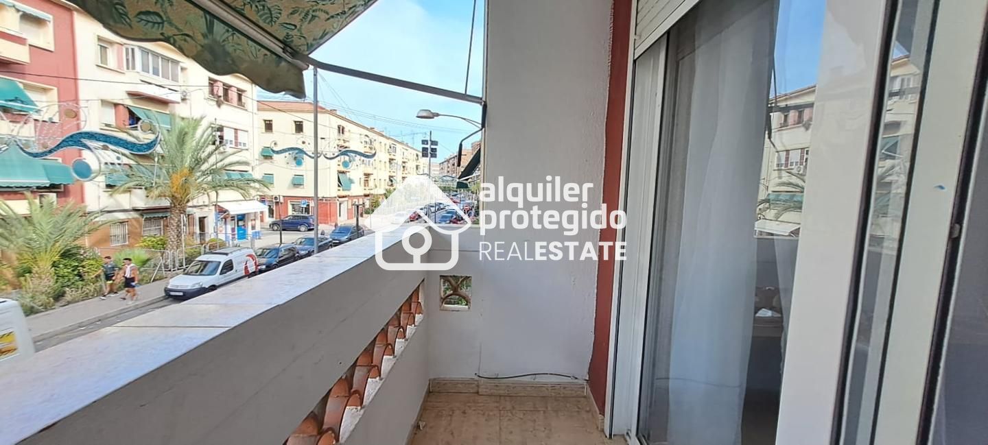 pisos en alacant · carrer-del-pintor-zuloaga-03013 185000€