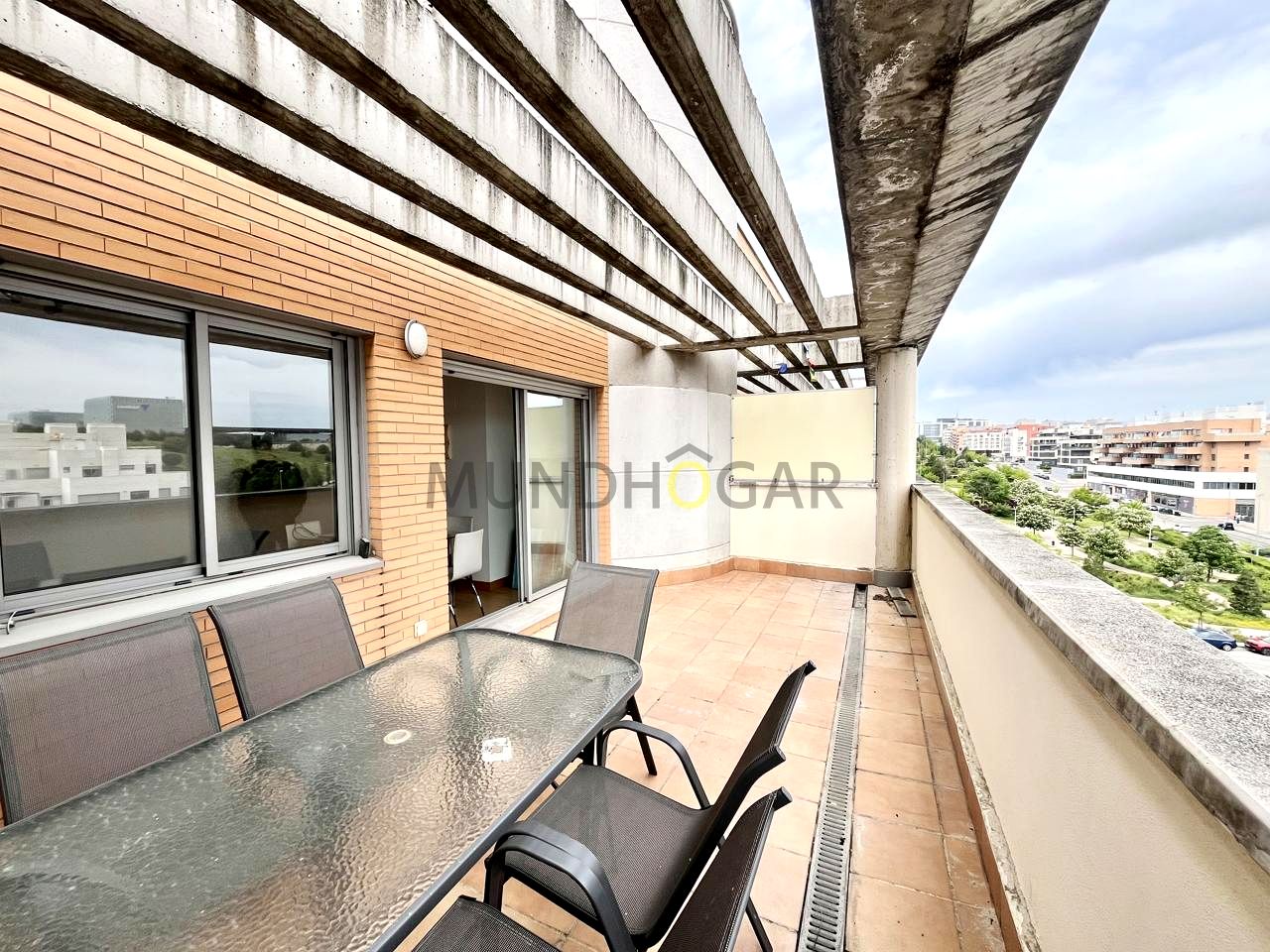 Piso en Paseo de la Tierra de Melide, Madrid, Madrid de 86 m2
