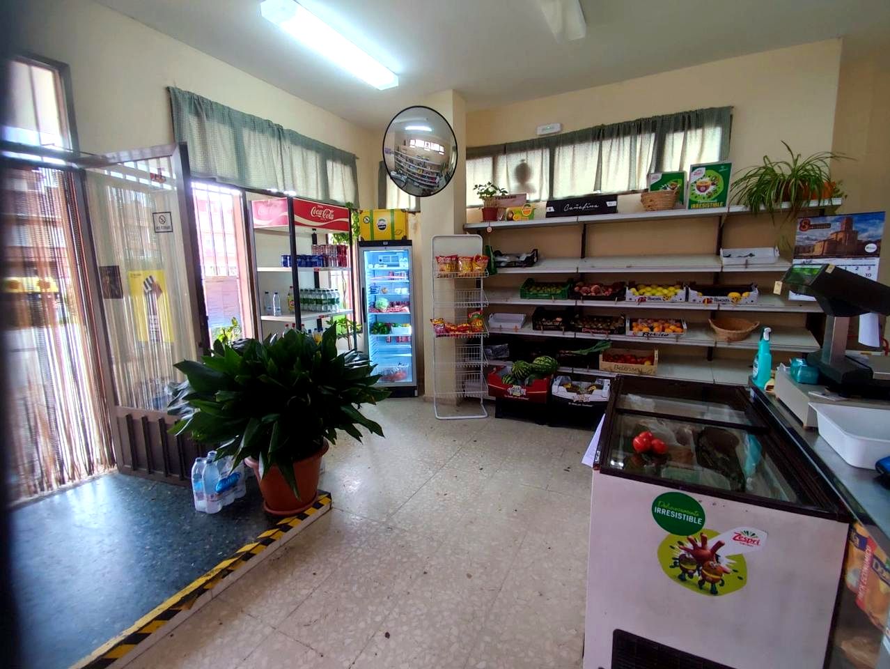 Local en Segovia, Segovia de 140 m2