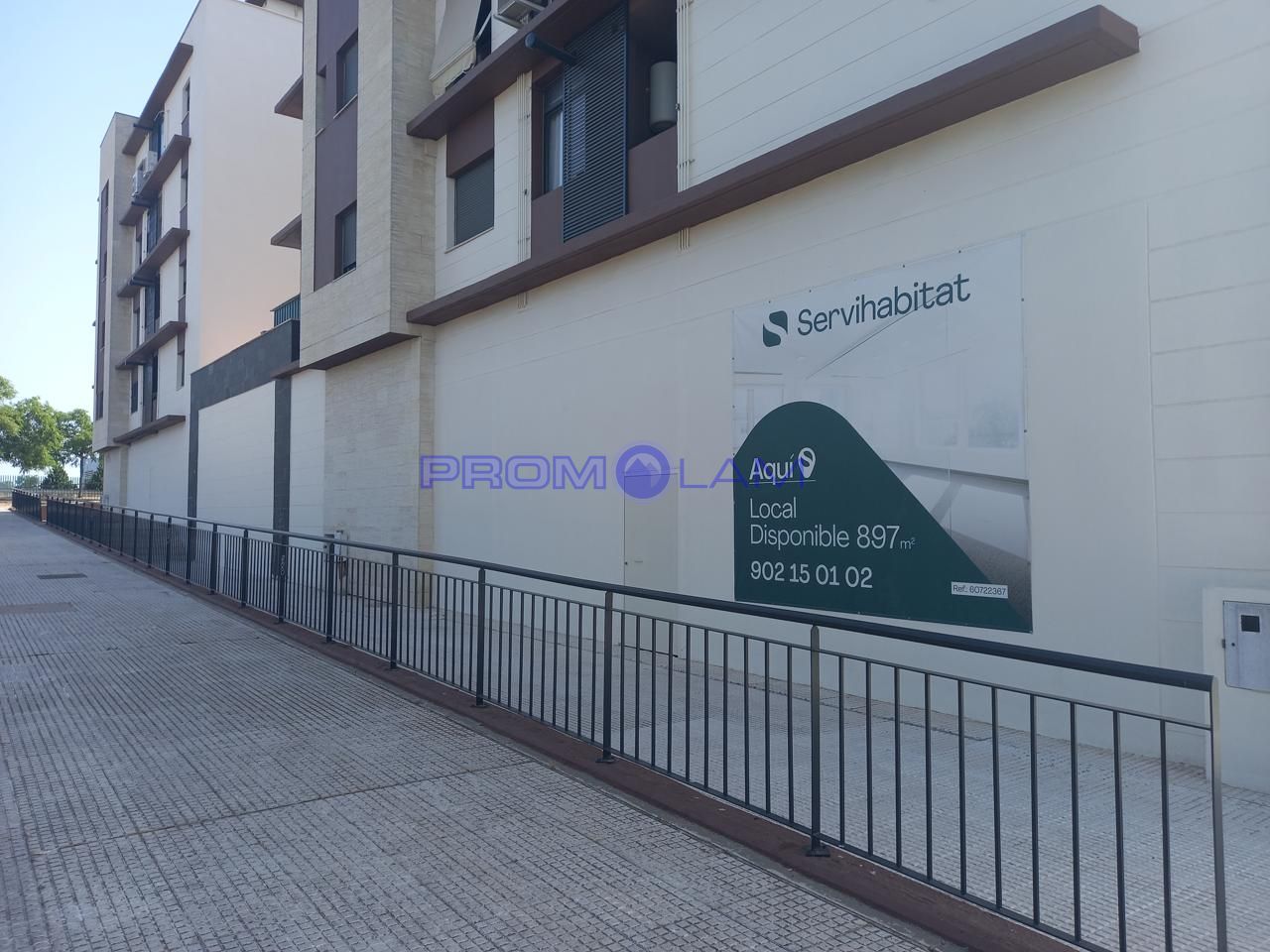 locales-comerciales en mairena-del-aljarafe · none 349000€
