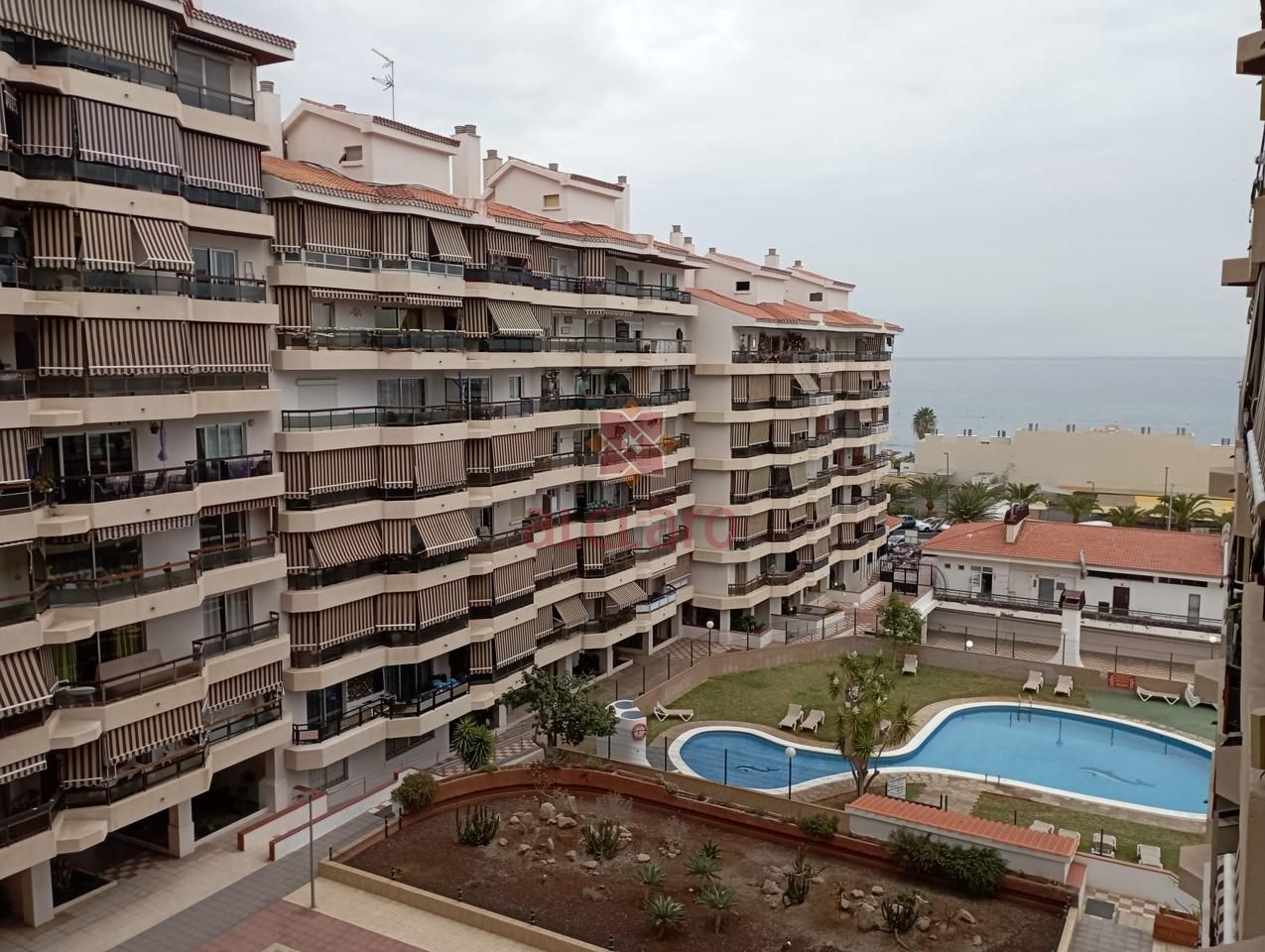 Flat in Avenida Juan Carlos I, LOS CRISTIANOS, Santa Cruz de Tenerife of 102 m2