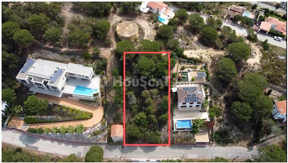 Terreno en Carrer Montecarlo 27, Lloret de Mar, Girona de 842 m2