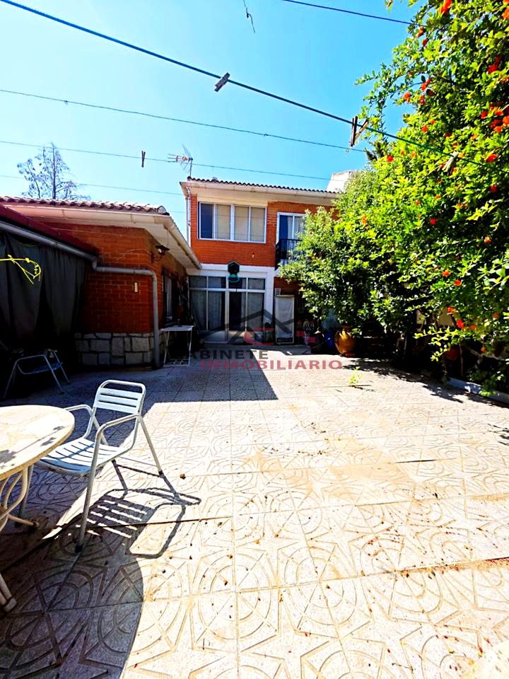 Casa / chalet en Calle Juan de Lucena, La Puebla de Montalbán, Toledo de 248 m2