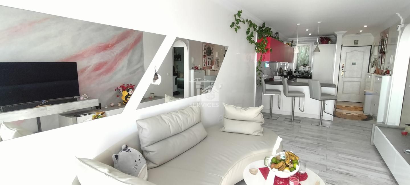 flat en costa-adeje · torviscas-alto 425000€ flat en costa-adeje · torviscas-alto 425000€