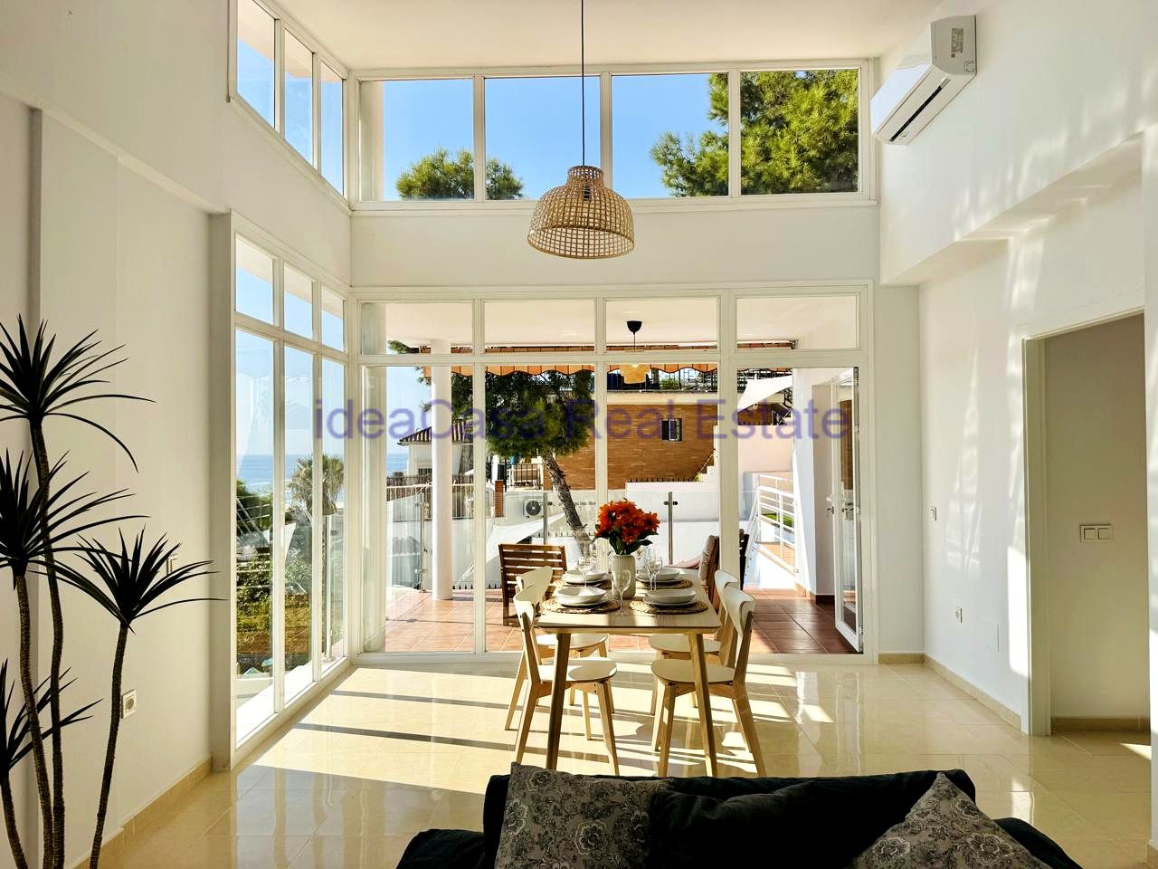 Casa / chalet en Calle Francisco Merino Ramirez, Benajarafe, Málaga de 284 m2
