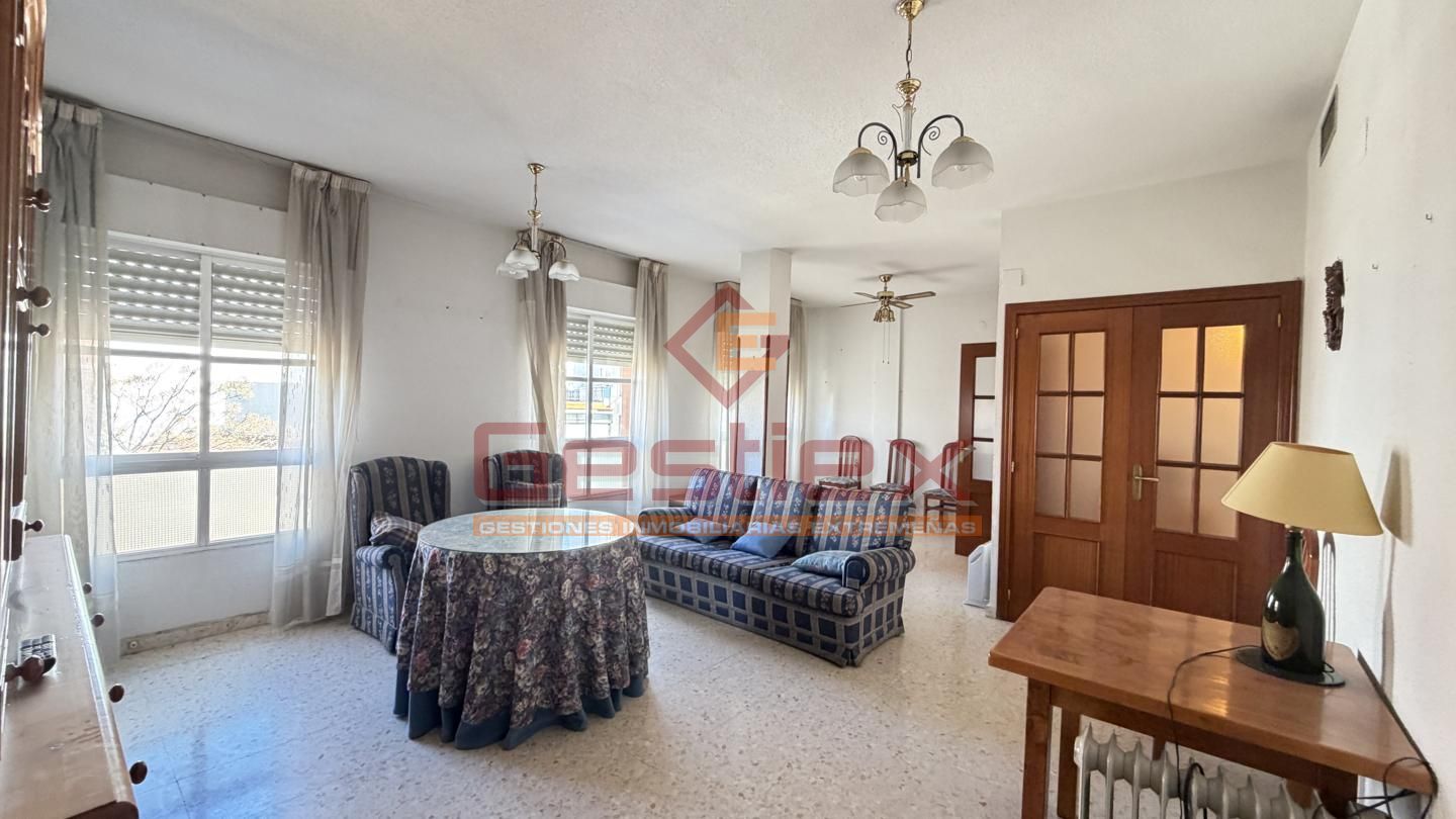 Piso en Almendralejo, Badajoz de 98 m2