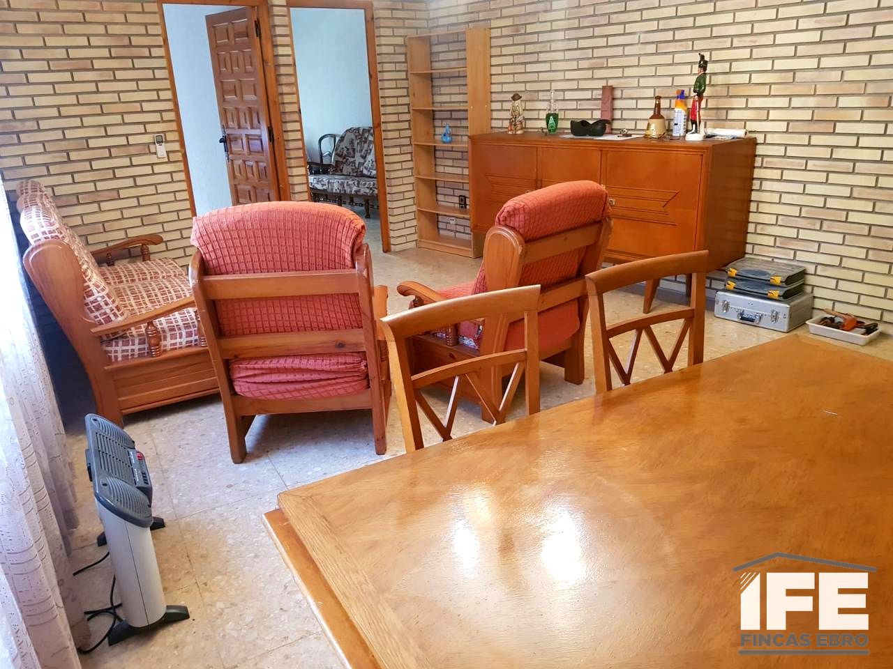 casas-adosadas en alagon ·  180000€