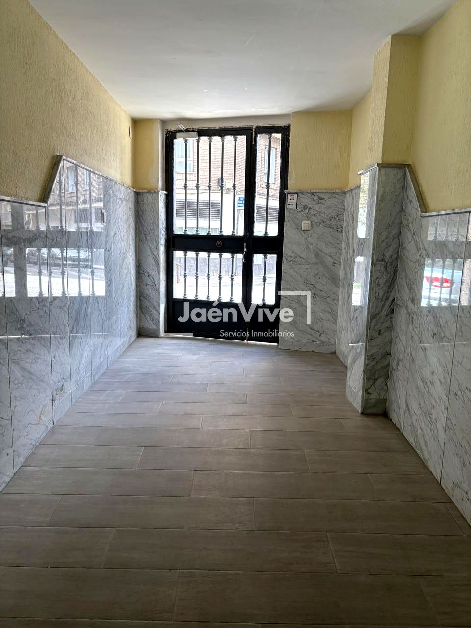 Piso en Calle Obispo Alonso Suárez, Jaén, Jaén de 75 m2