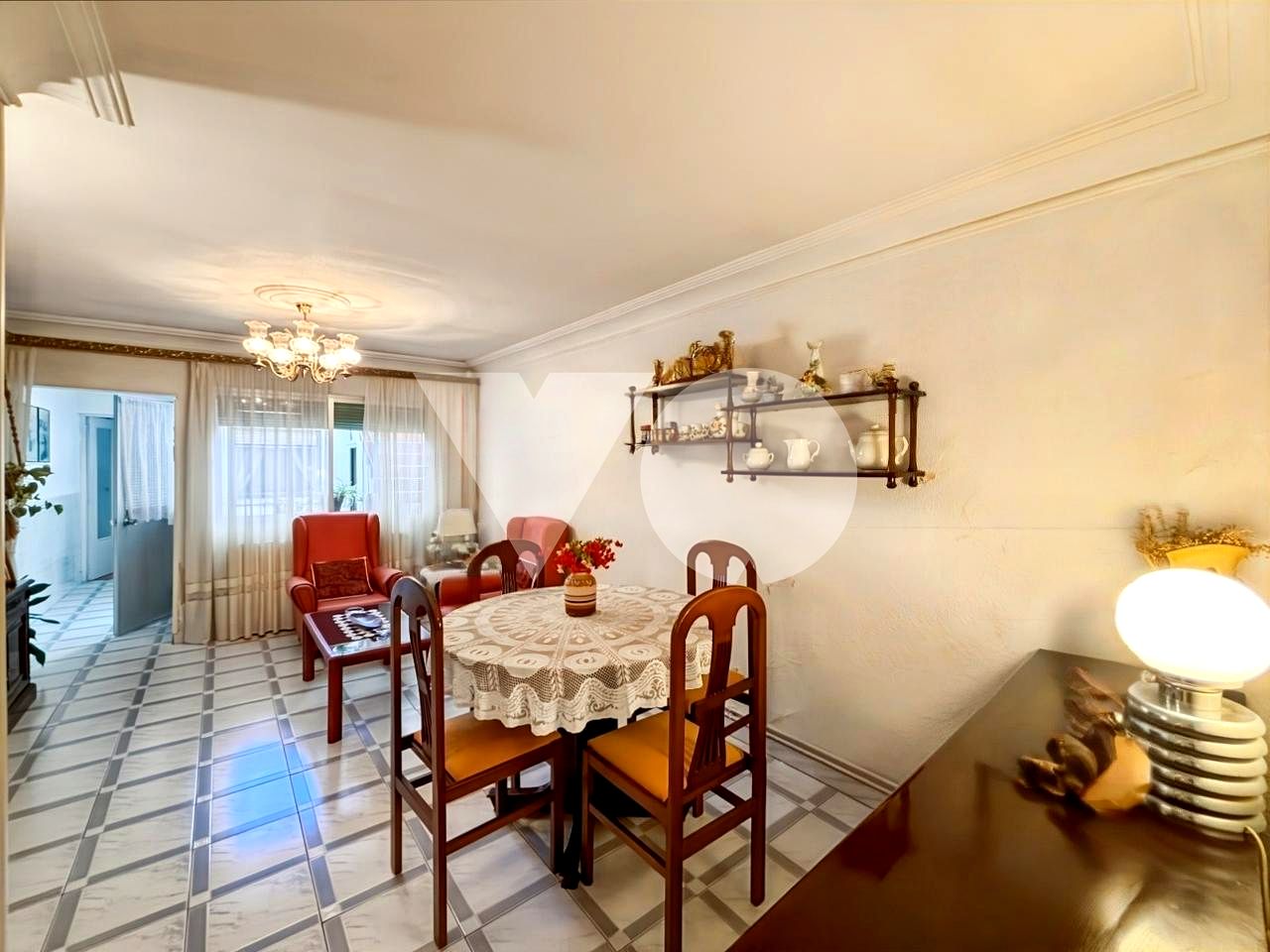 Chalet en venta en Simancas, San Blas, Madrid